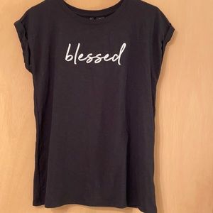 NWT Women’s Large T-shirt